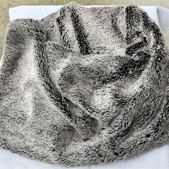 Infinity two shade grey scarf, soft, silky feel, excellent condition, OS - Picture 1 of 3